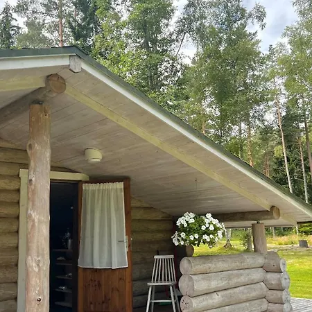 Viinapeedu Farm Home, Korgessaare, Hiiumaa * Joeranna