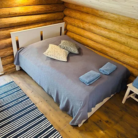Viinapeedu Farm Home, Korgessaare, Hiiumaa * Joeranna