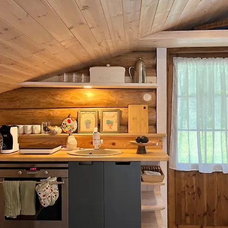 بيت للعطل Viinapeedu Farm Home, Korgessaare, Hiiumaa *